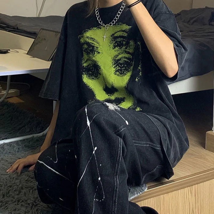 Grunge Ghost Face Graphic T-Shirt - Image 3